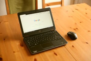 computer with google search