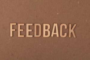 feedback on monochromatic background