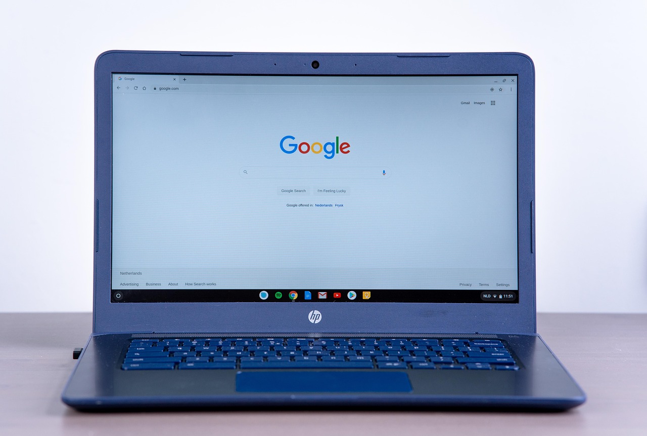 google search on laptop